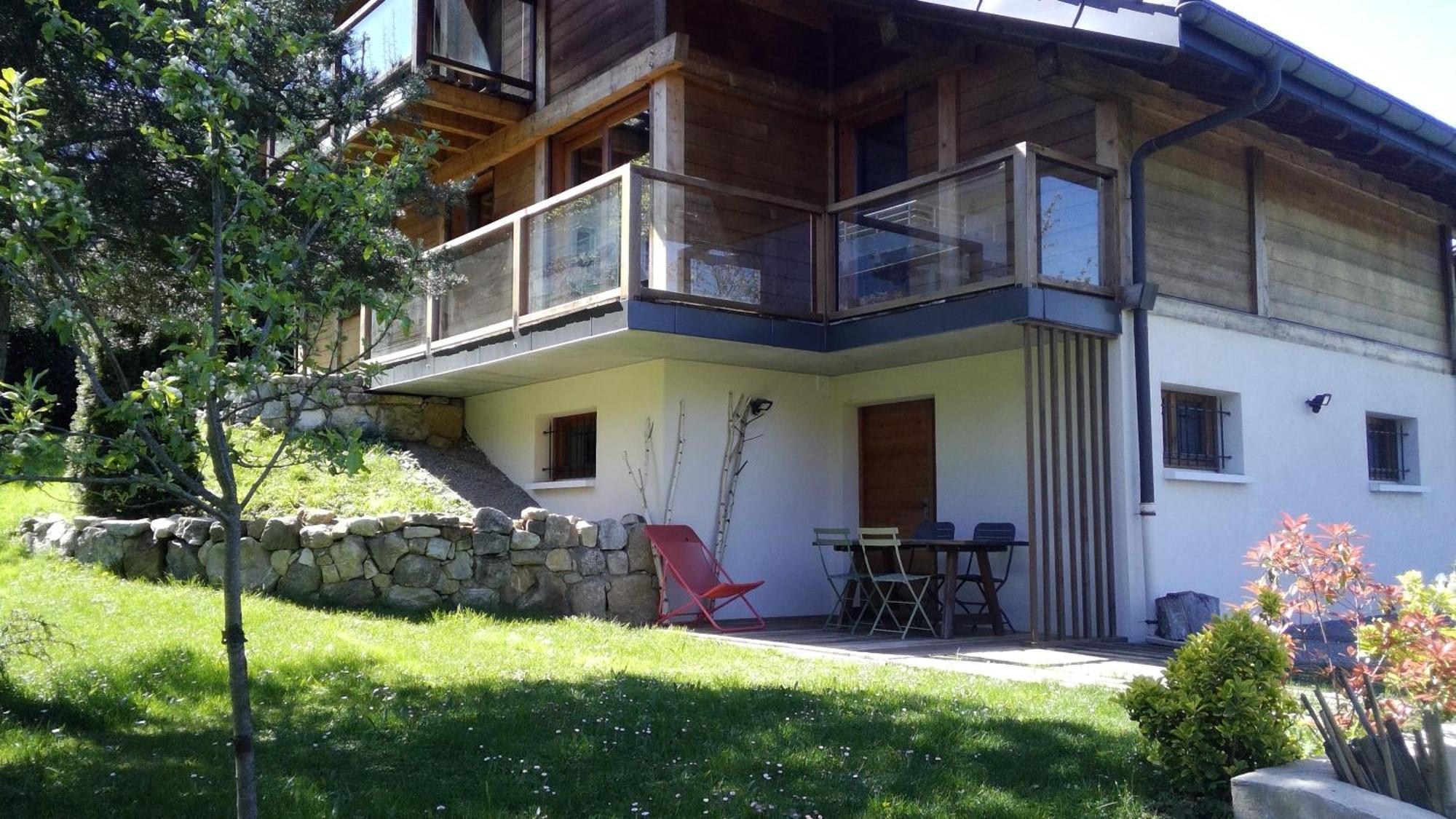 Studio Des Dents De Lanfon Talloires Exterior photo