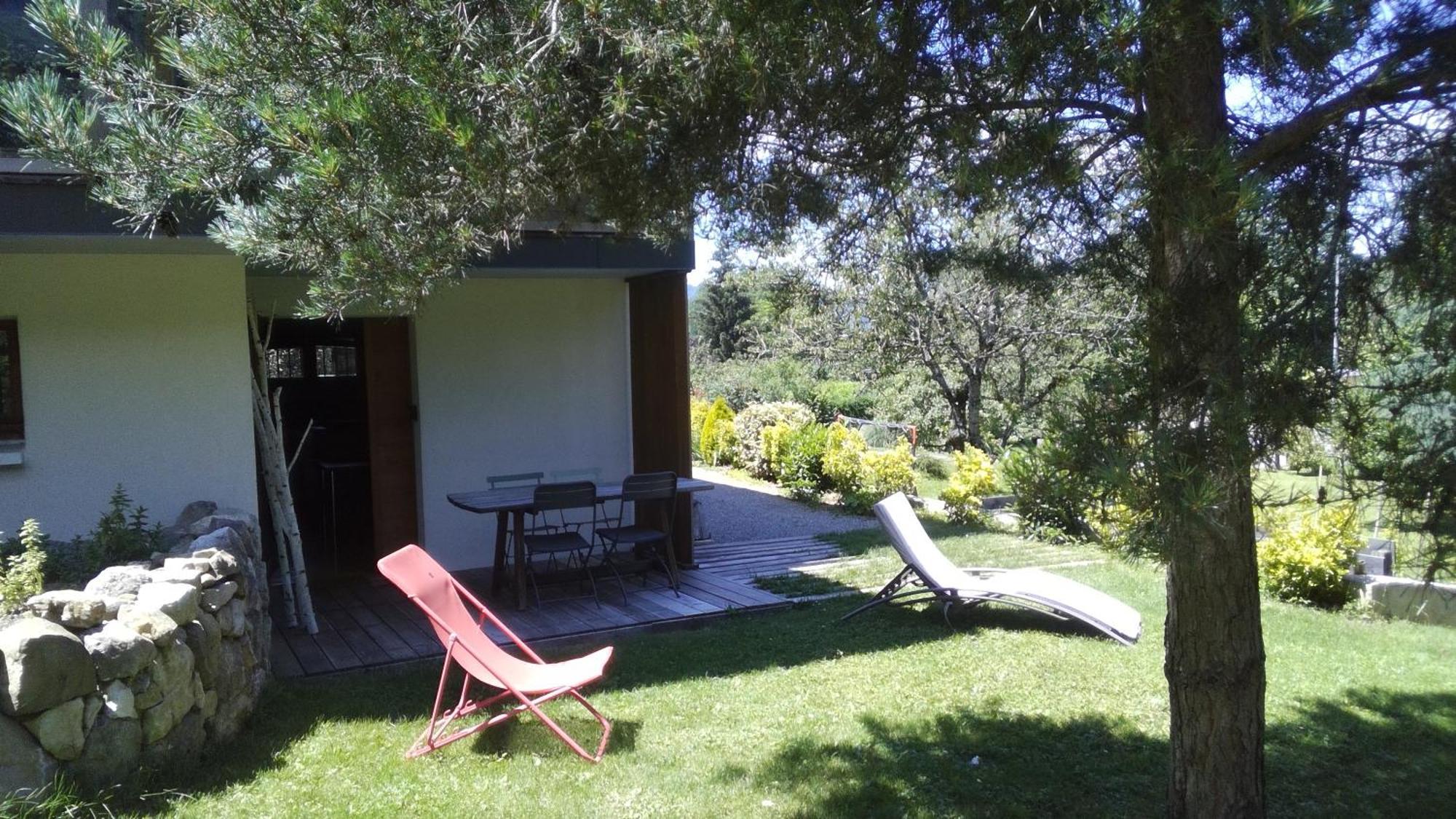 Studio Des Dents De Lanfon Talloires Exterior photo
